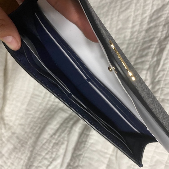 Coach Wallet - Picture 2 of 6